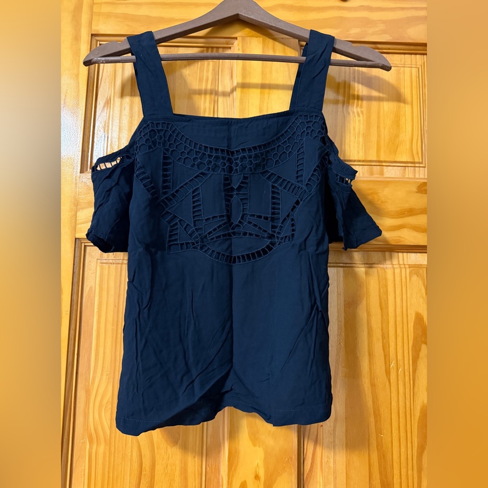 Banana Republic Black Cut-Out Blouse, size XS